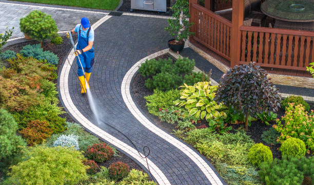Best Sidewalk Pressure Washing  in Jefferson, OH